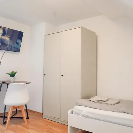 Bege Company Zone Apartment